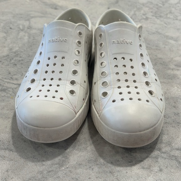 Native White Shoes size c13 - Picture 2 of 5